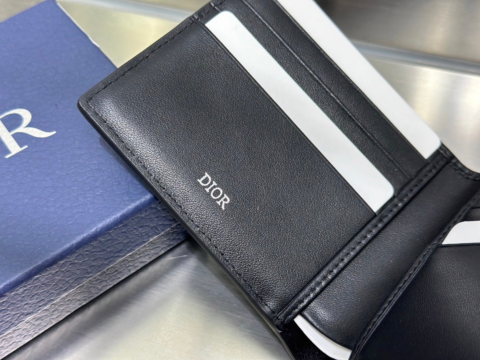 Dior CD Icon Bifold Wallet - Gris Flanelle Grained Calfskin Grey