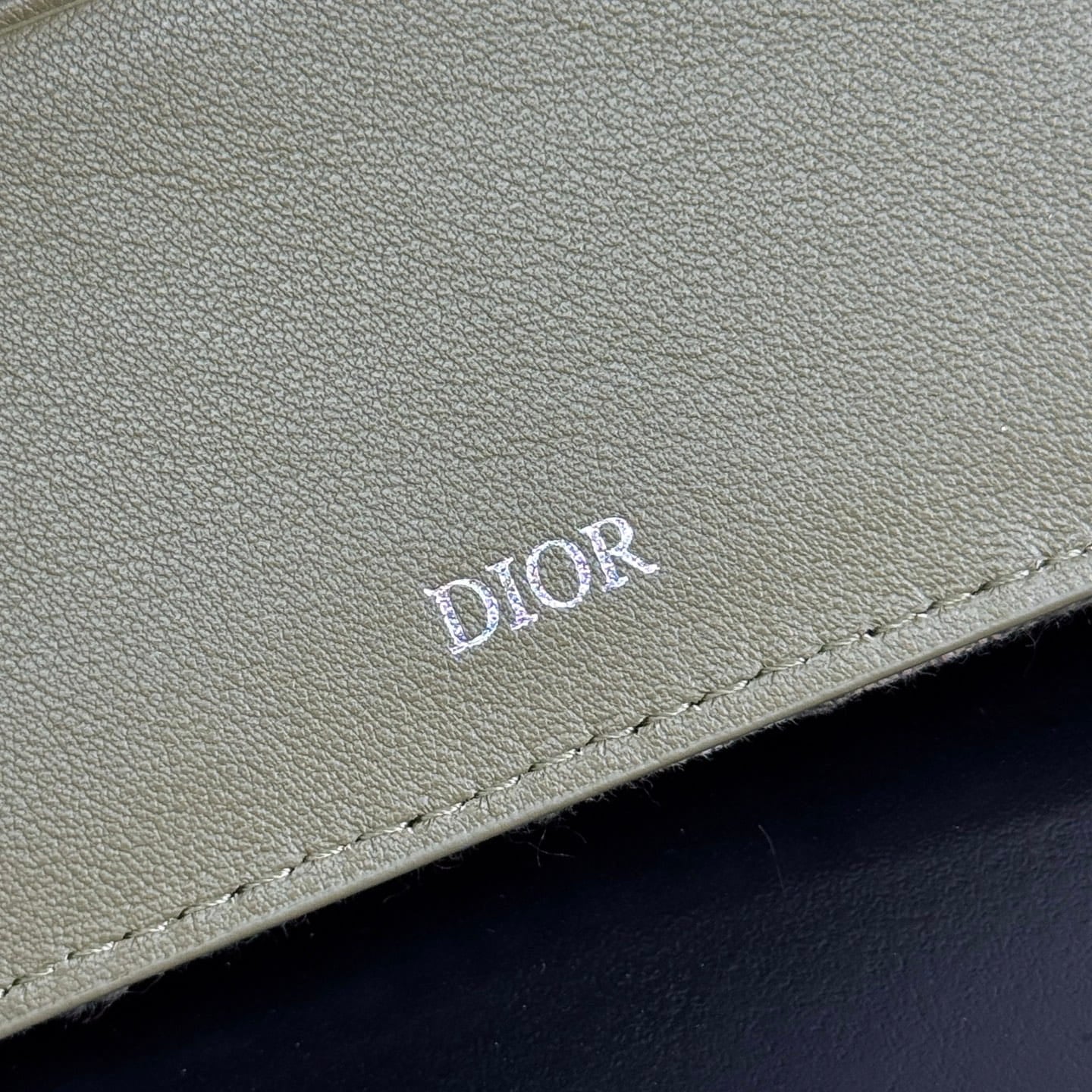 Dior Men's Saddle Bifold Wallet - Khaki Grained Calfskin & Beige/Olive Oblique Jacquard