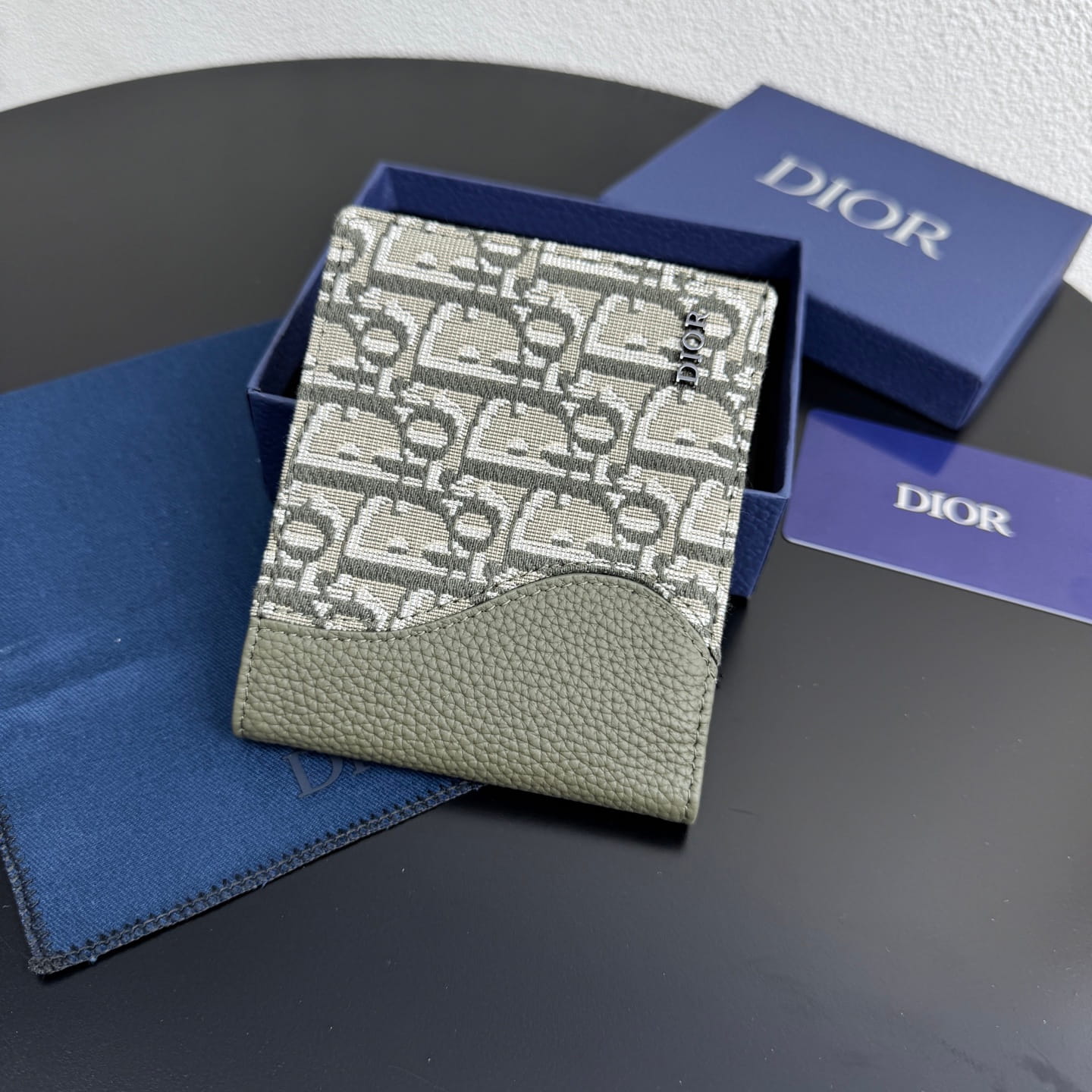 Dior Men's Saddle Bifold Wallet - Khaki Grained Calfskin & Beige/Olive Oblique Jacquard