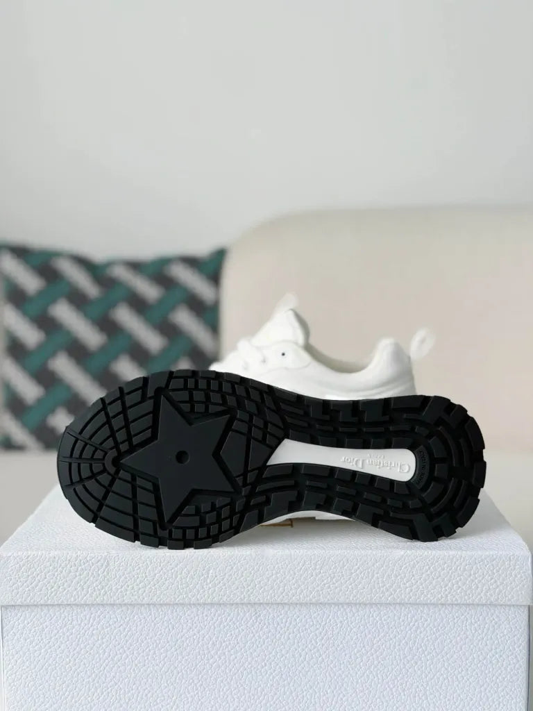 Dior Chrono Sneaker – All-White Technical Mesh & Leather