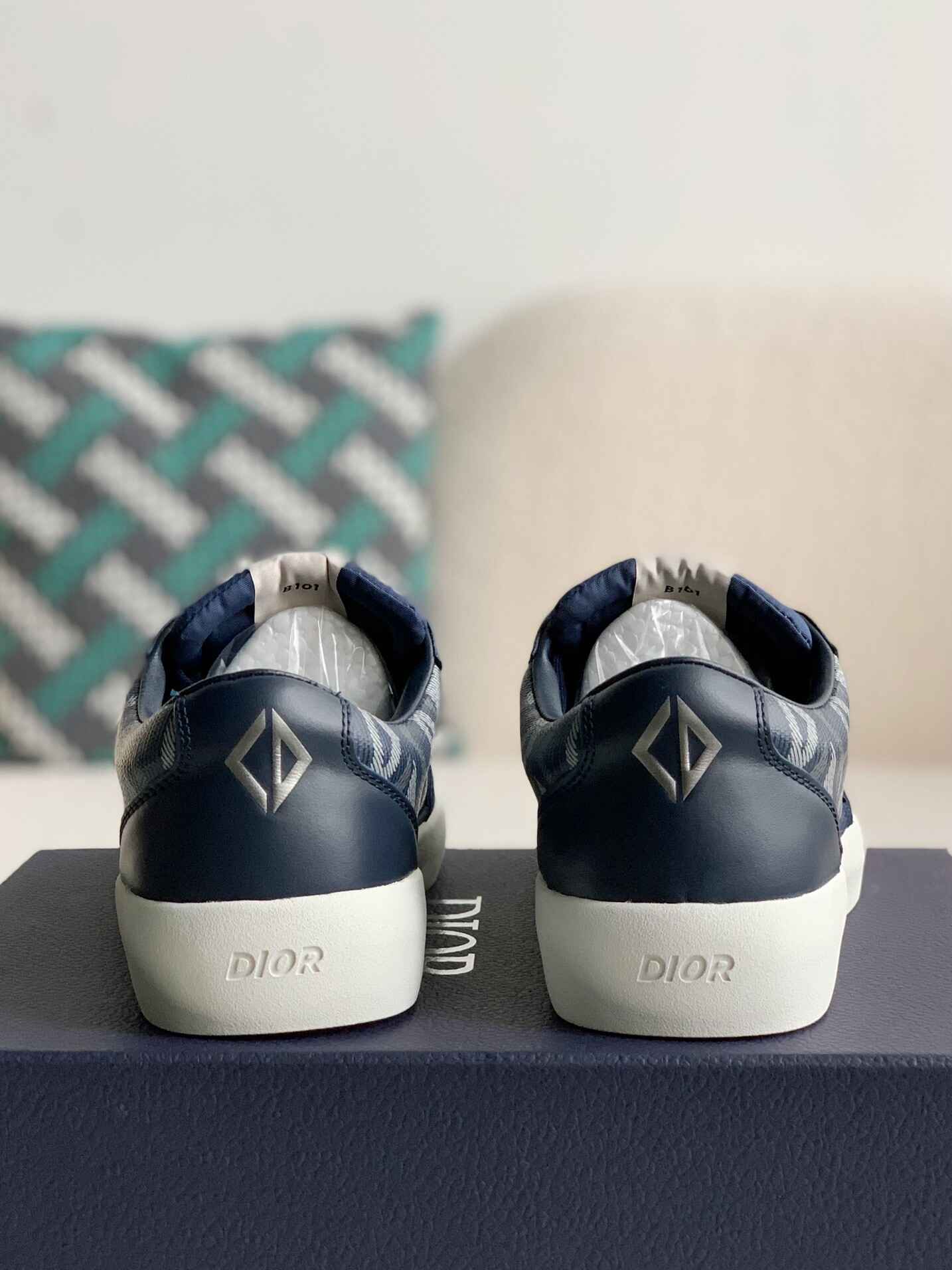 Dior B101 Low Top Deep Blue Sneakers