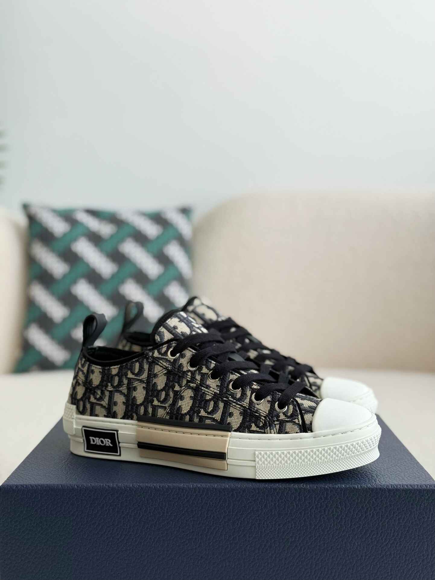 Dior B23 Low-Top Sneaker in Black Dior Oblique Jacquard