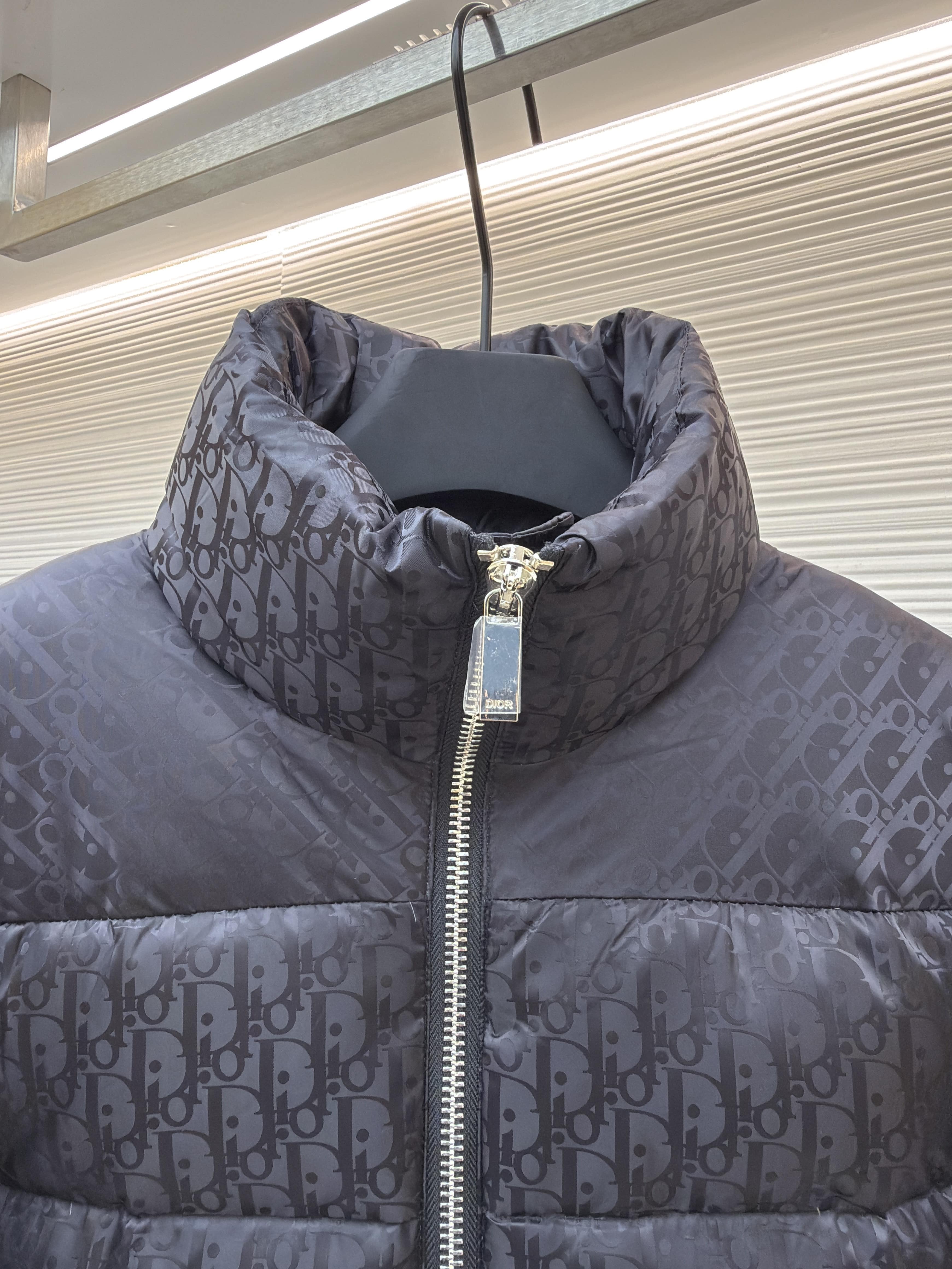 Dior Oblique Black Technical Jacquard Down Jacket – Hollo Shoe