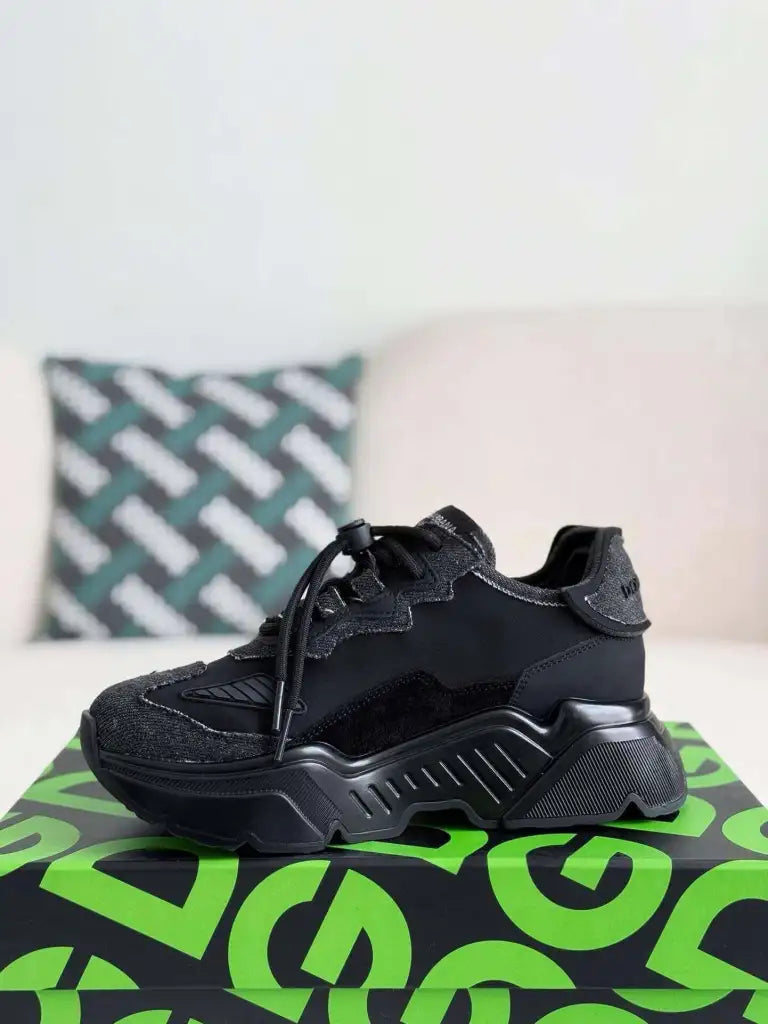 Dolce & Gabbana Daymaster Sneaker – All-Black Mixed Material