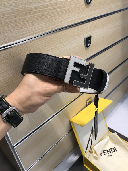 NWT Fendi FF Leather Belt 90 Cream Black Silver Buckle Made Italy - Unisex $750 Fendi FF Logo Beaded Embellished Leather Skinny Belt  main image 3