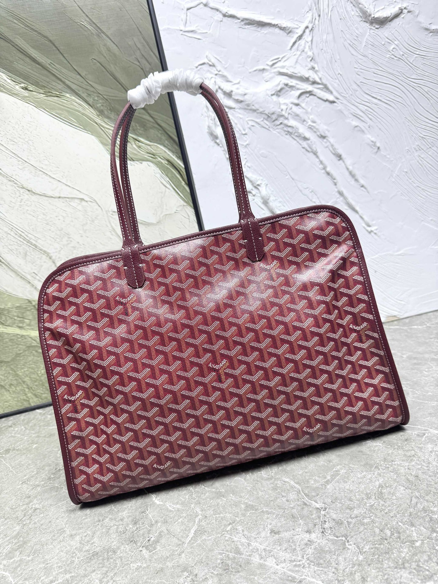 Goyard Hardy PM Bag - Burgundy Goyardine Coated Canvas Zippered Tote