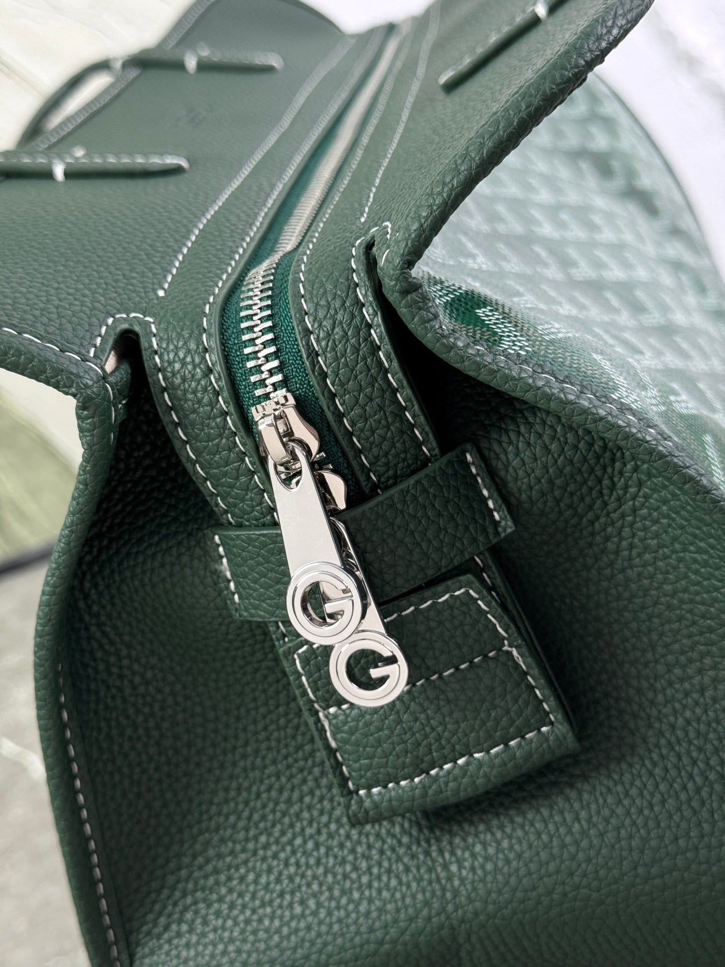 Goyard Hardy PM Bag - Green Goyardine Coated Canvas Zippered Tote