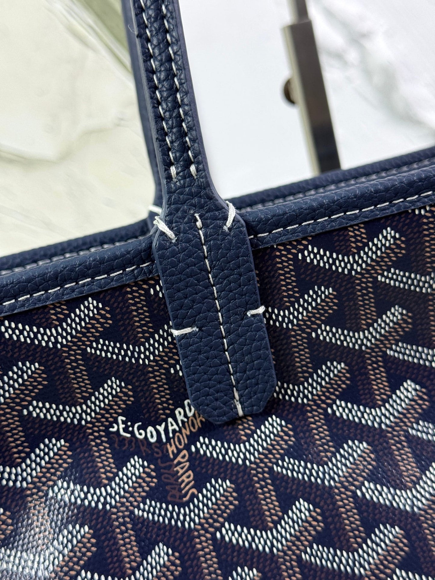 Goyard Hardy PM Bag - Navy Blue Goyardine Coated Canvas Zippered Tote