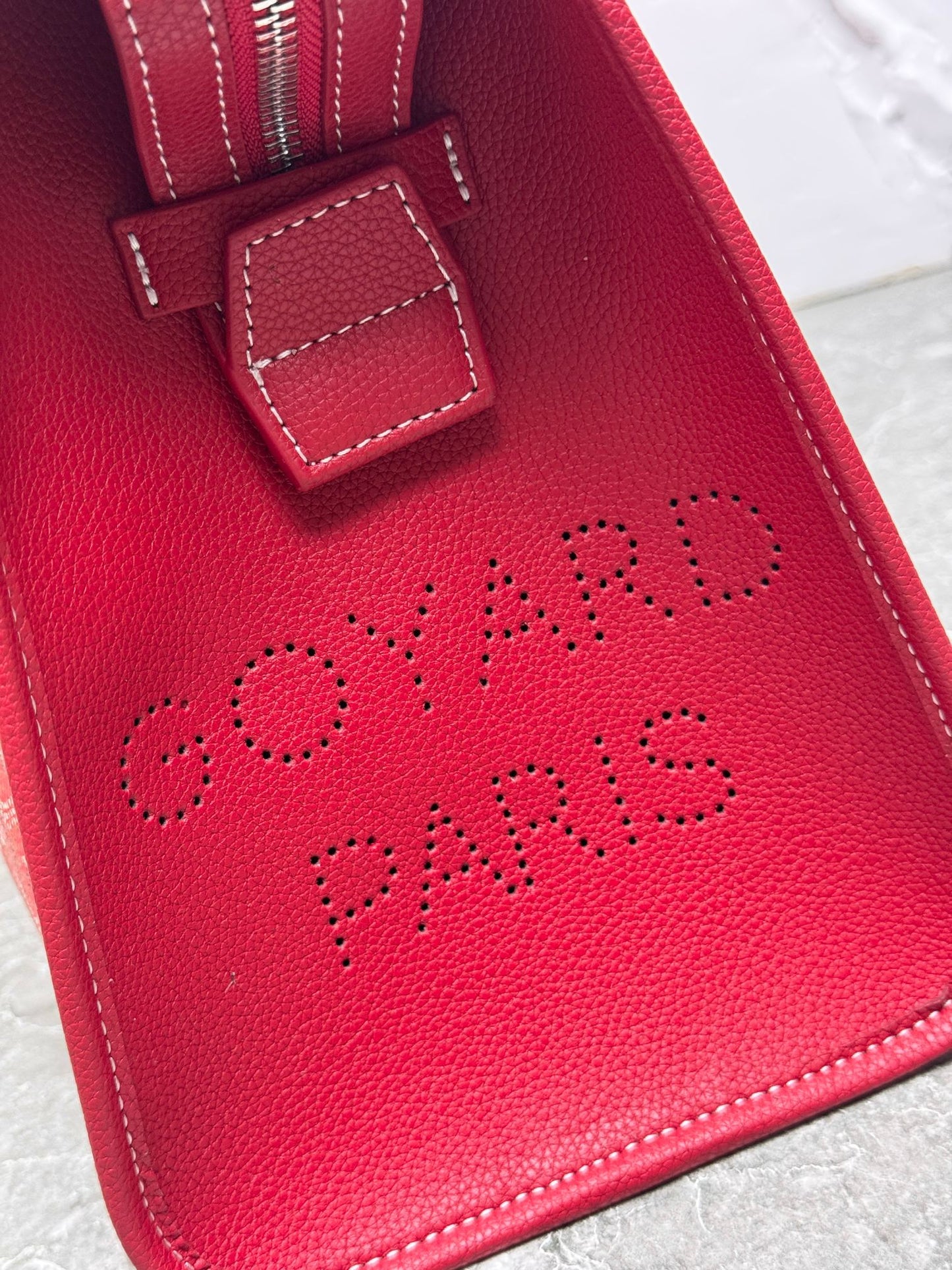 Goyard Hardy PM Bag - Red Goyardine Coated Canvas Zippered Tote