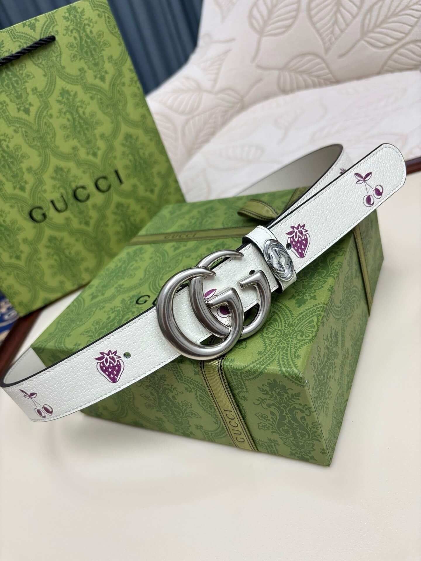 Gucci GG Marmont Thin Belt - White Leather with Strawberry & Cherry Print