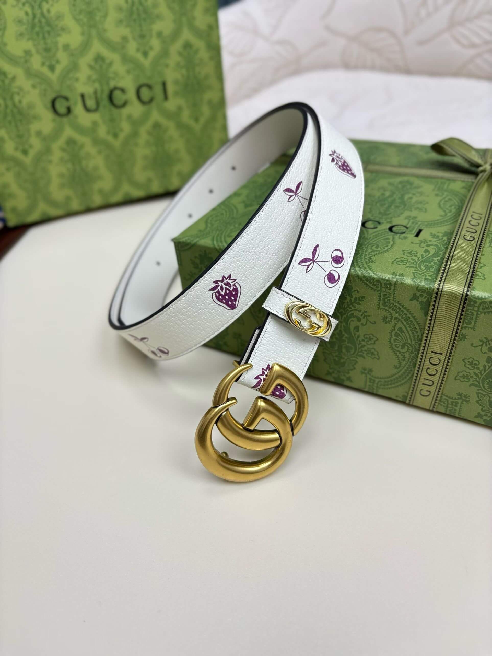 Gucci GG Marmont Thin Belt - White Leather with Strawberry