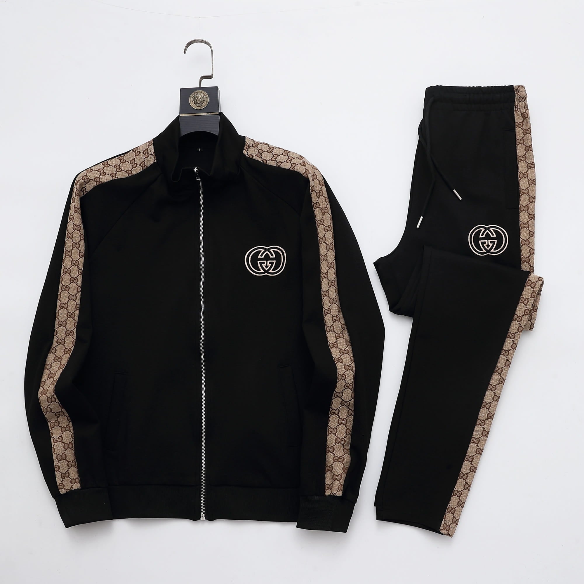 GUCCI パーカー　親子セット Gucci Interlocking G Tracksuit Set - Black & GG Supreme Stripe