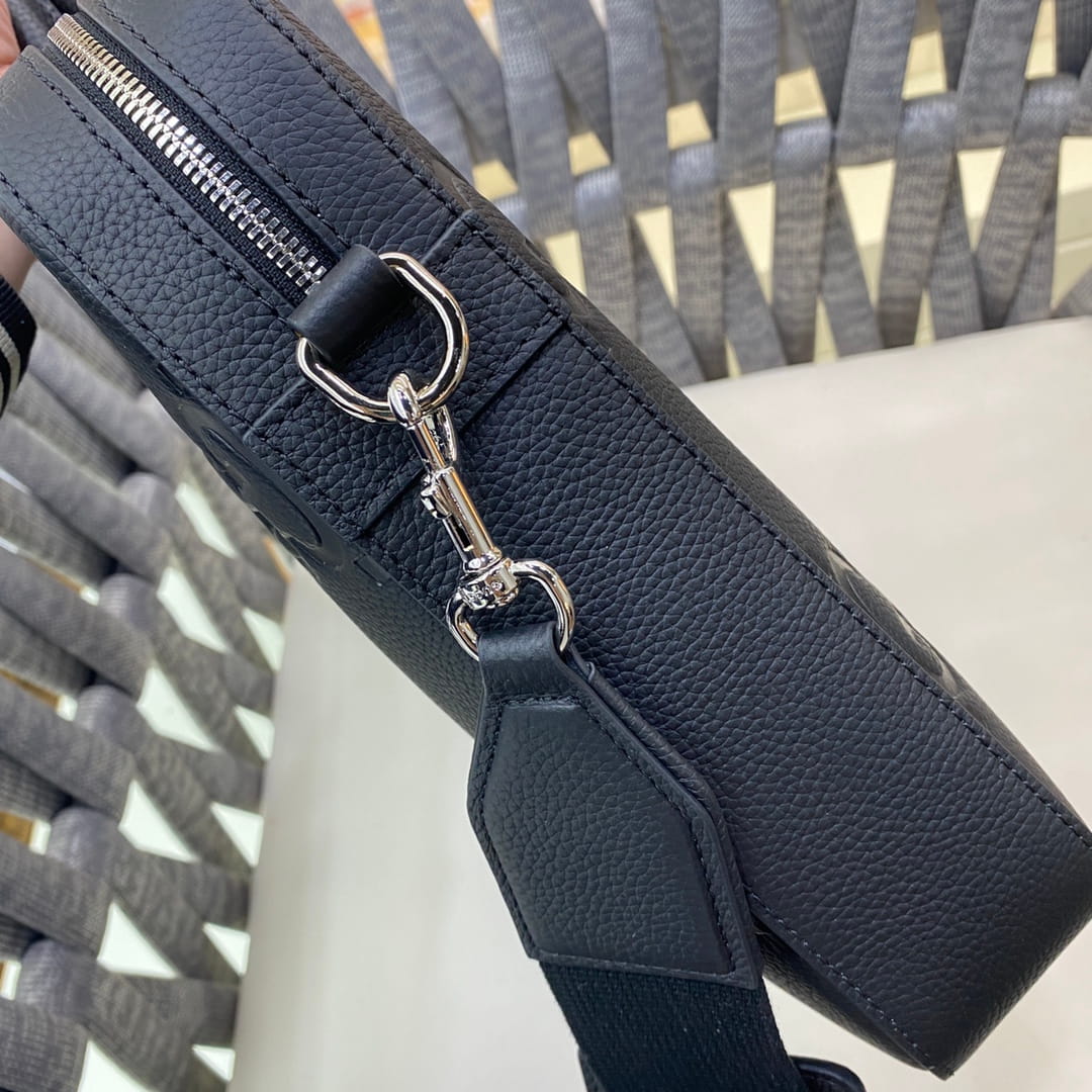 Gucci Jumbo GG Briefcase - Black Embossed Leather Business Bag