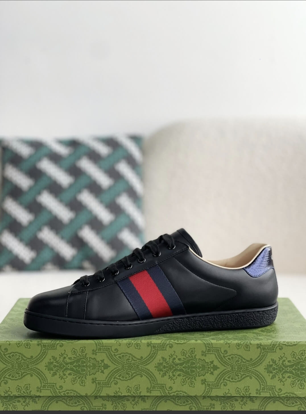 Gucci Ace Bee Black Sneaker Hollo Shoe