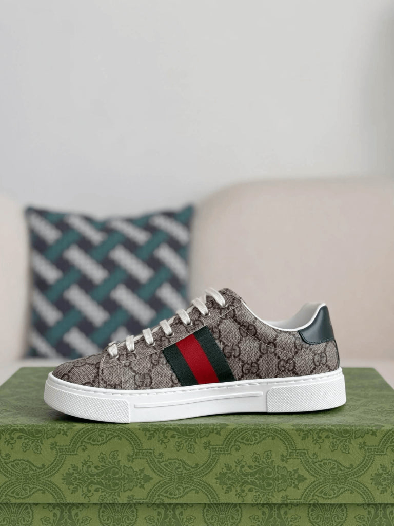 Gucci Ace Sneaker – Beige GG Supreme Canvas & Web
