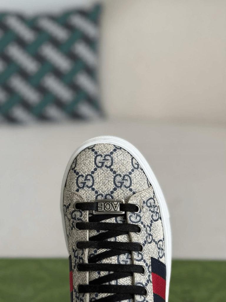 Gucci Ace Sneaker – Beige & Blue GG Supreme Canvas