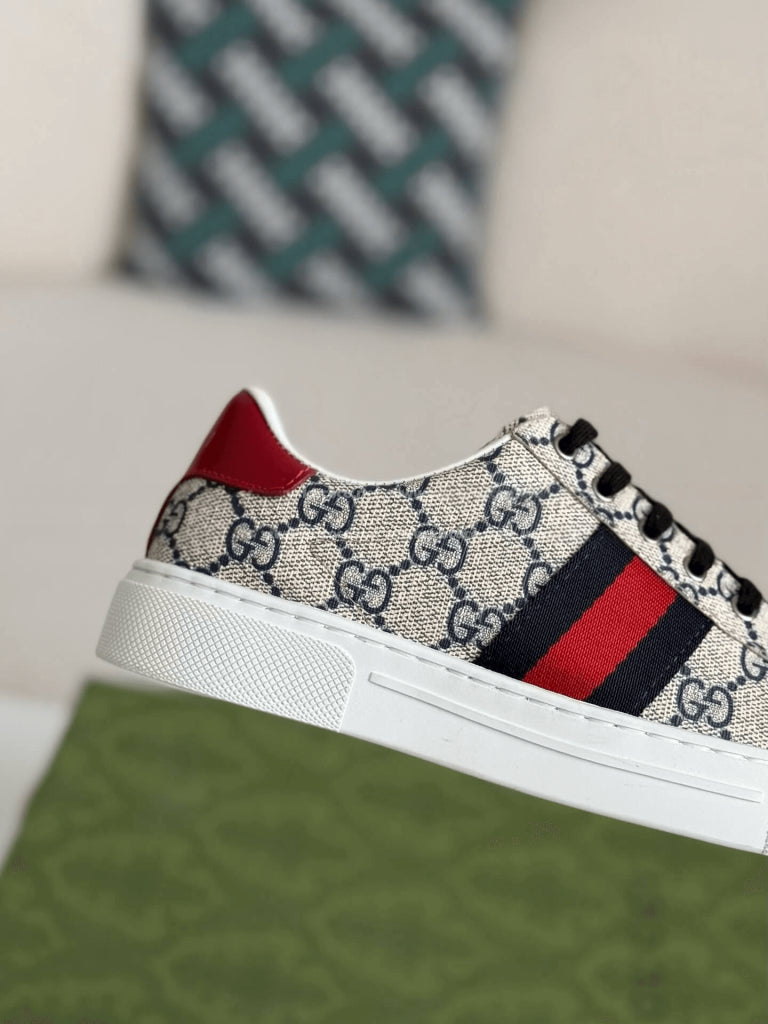 Gucci Ace Sneaker – Beige & Blue GG Supreme Canvas