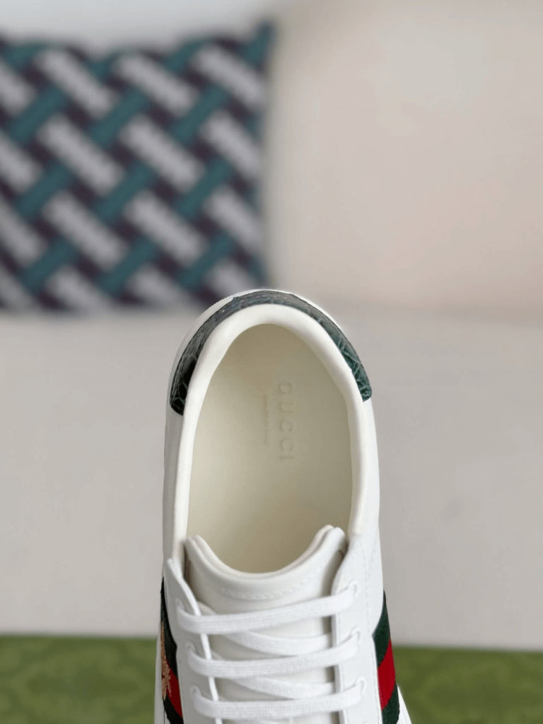 Gucci Ace Sneaker – White Leather with Embroidered Bee