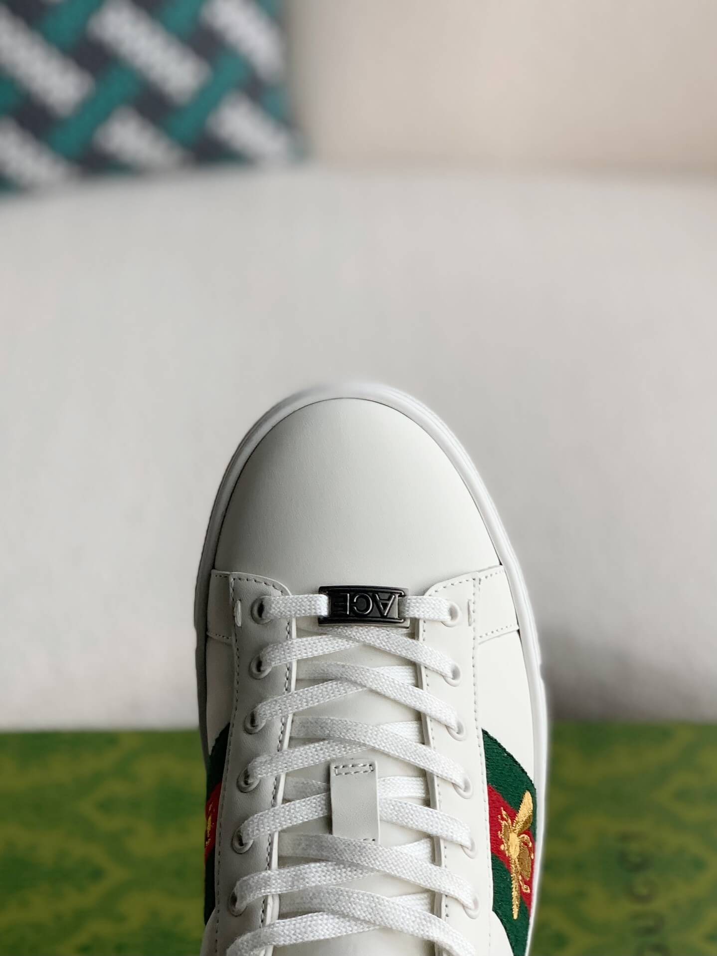 Gucci shoes ace embroidered sneaker online