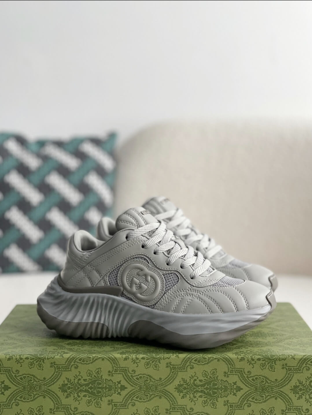 Runner Gucci Rhinestone Gucci GG Runner Sneaker – Grey Quilted Leather & Mesh – Hollo Shoe