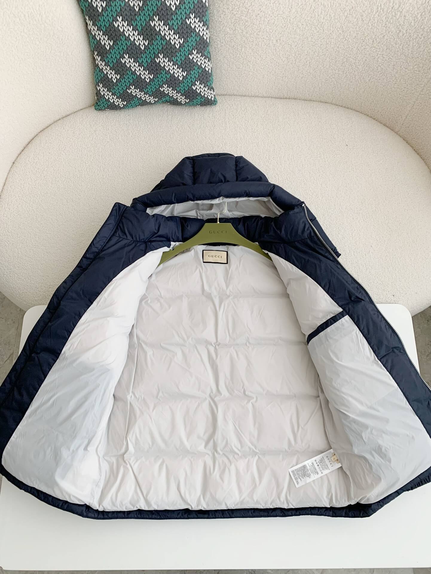 Gucci Logo-Print Puffer Down Jacket