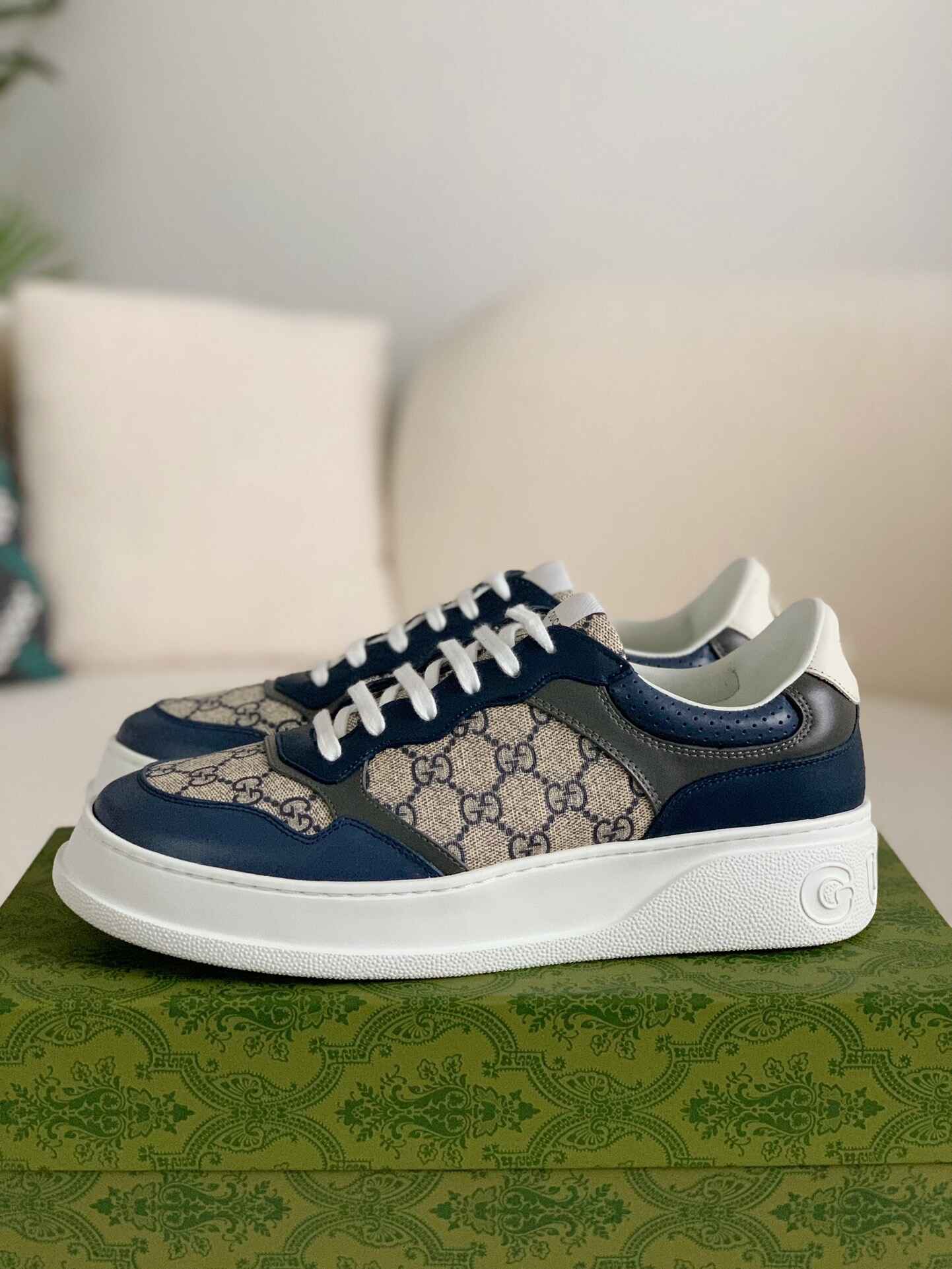 Gucci Re-Web Sneaker – Blue & Beige GG Supreme Canvas
