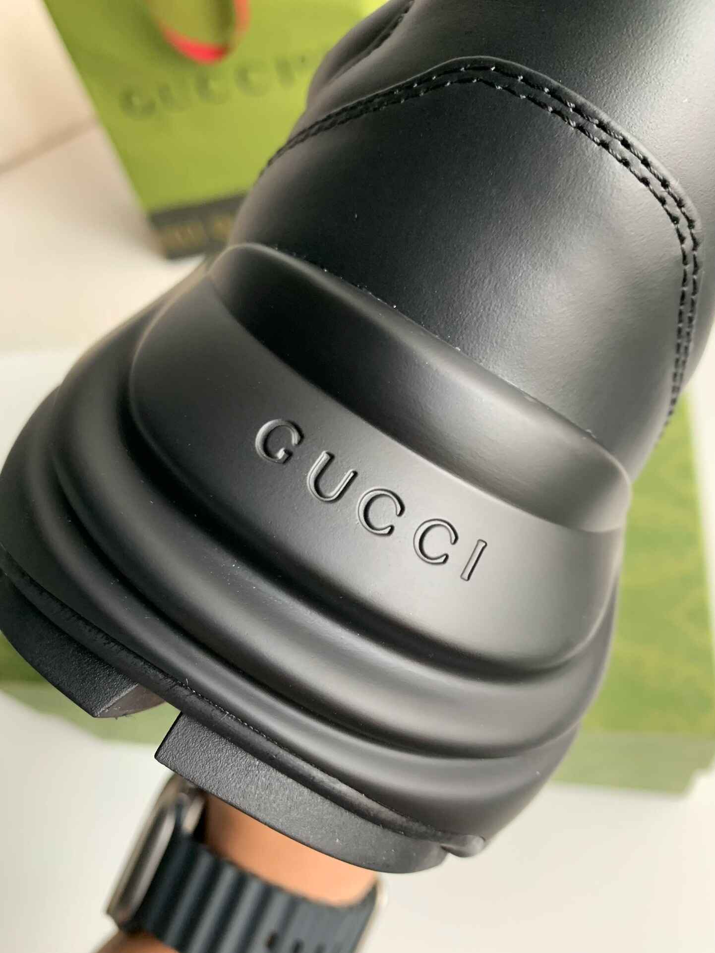 Gucci Rhyton Sneaker – Black Leather with White Interlocking G