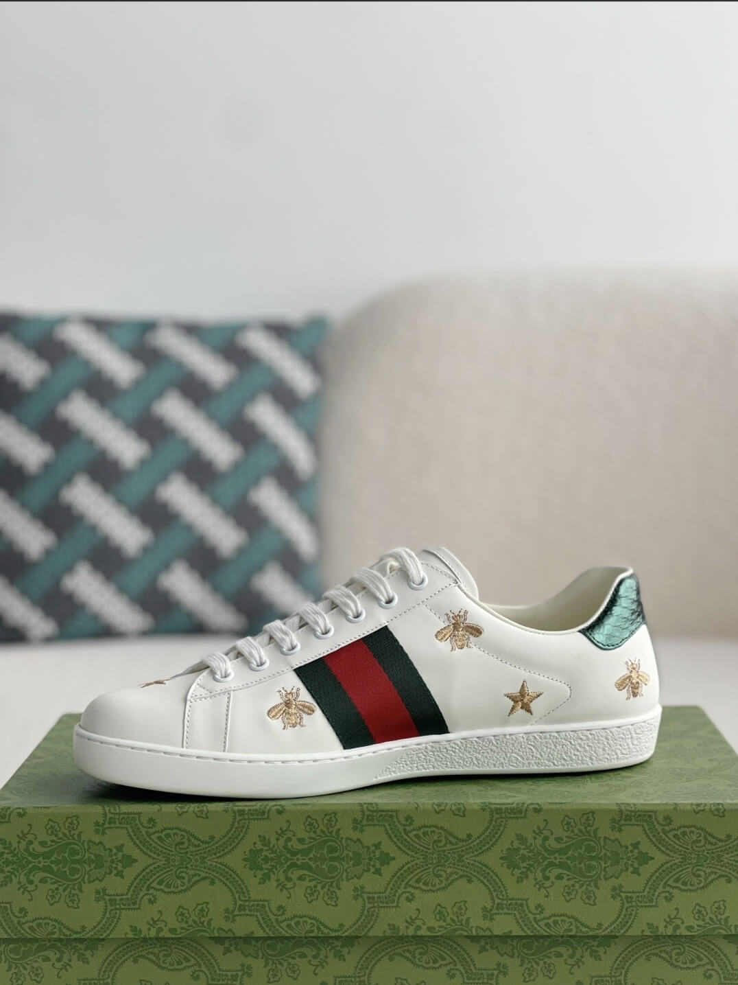 Gucci Star Bee Ace White Sneaker