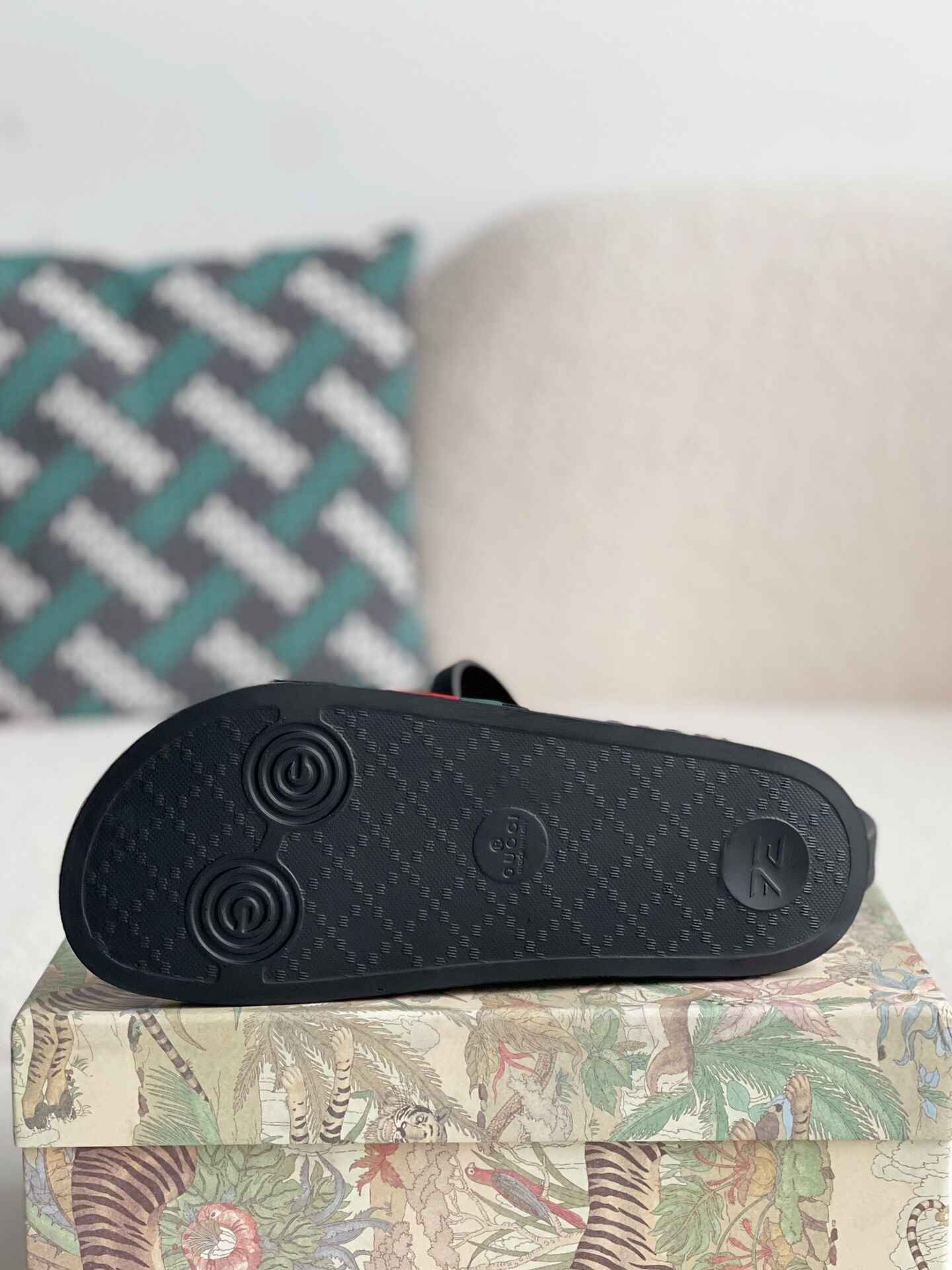 Gucci Web Slide Sandal – Black Rubber with Green & Red Web