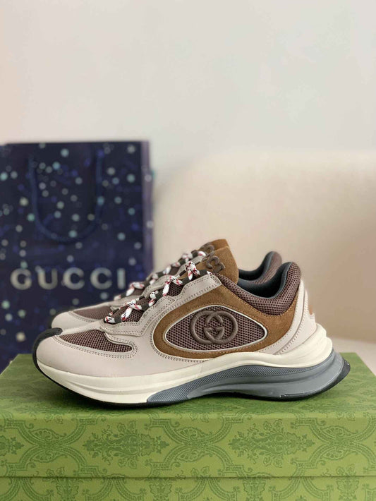 Gucci GG Run Beige Brown Trainer Sneakers.