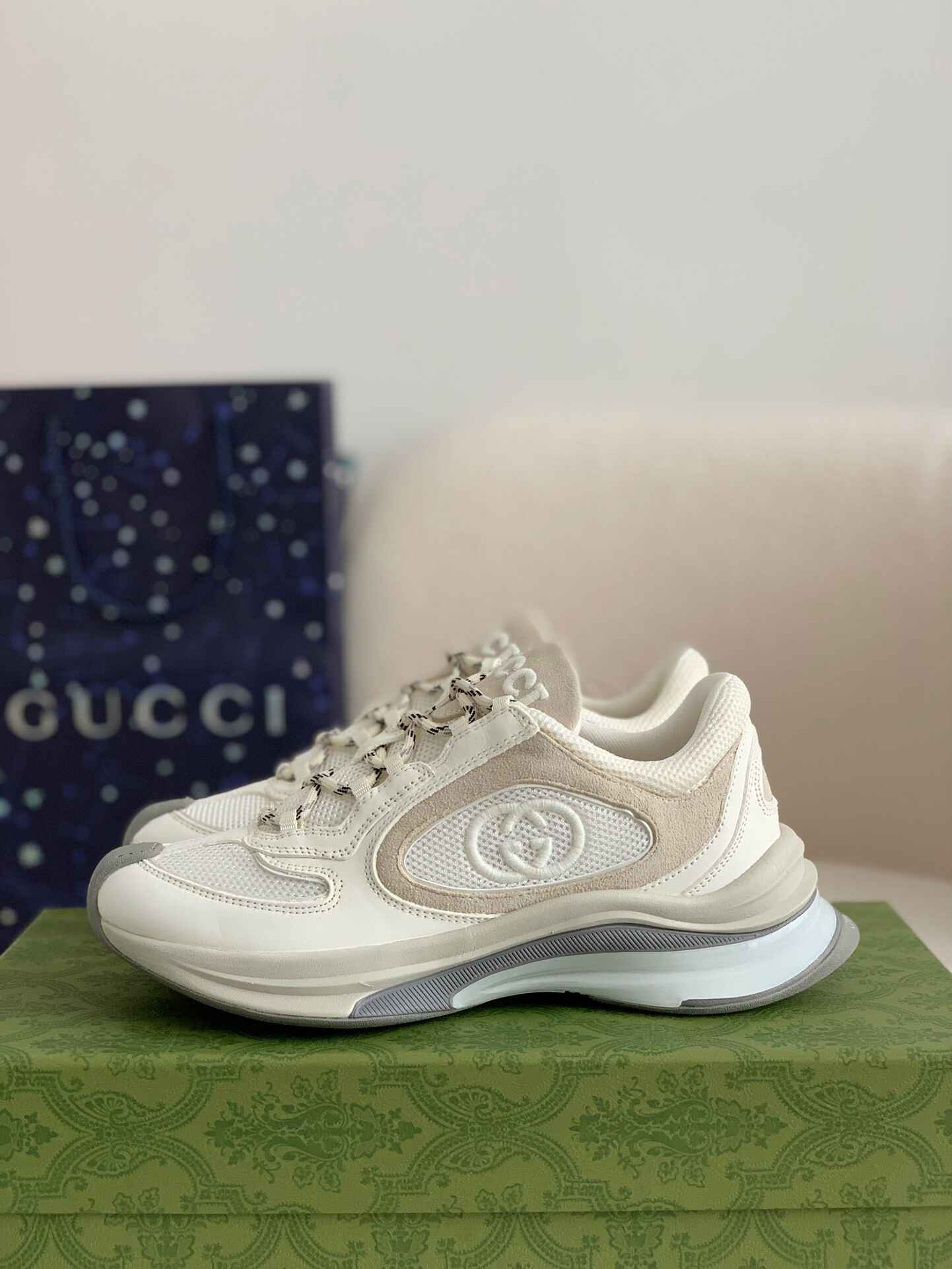 Gucci GG Run White Beige Trainer Sneakers