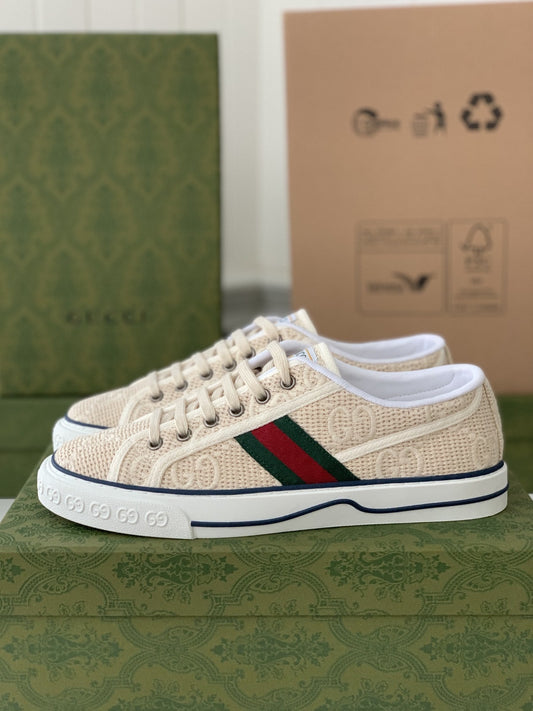 Gucci GG Tennis 1977 Cream Trainer Low-Top Sneakers.