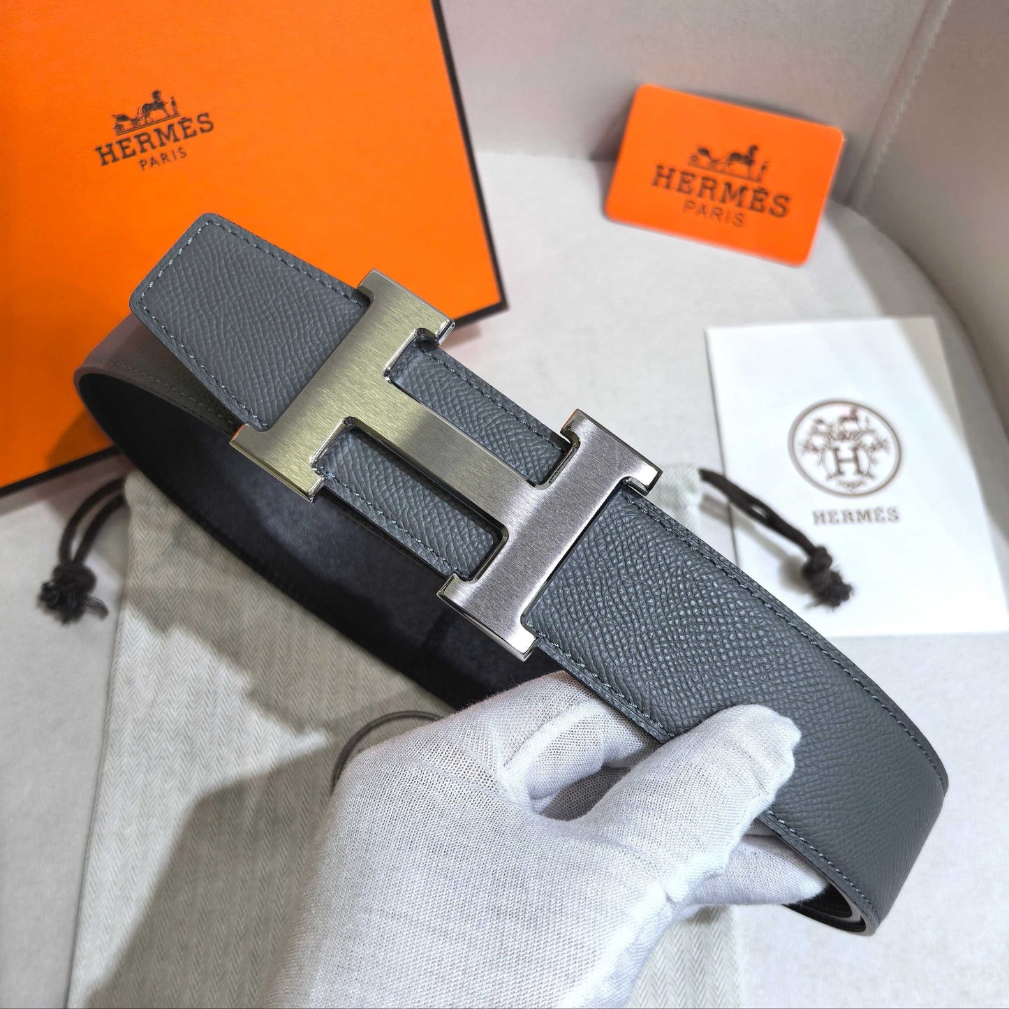 HERMES Silver Large Classic Black & Gray Reversible Belt 32 mm