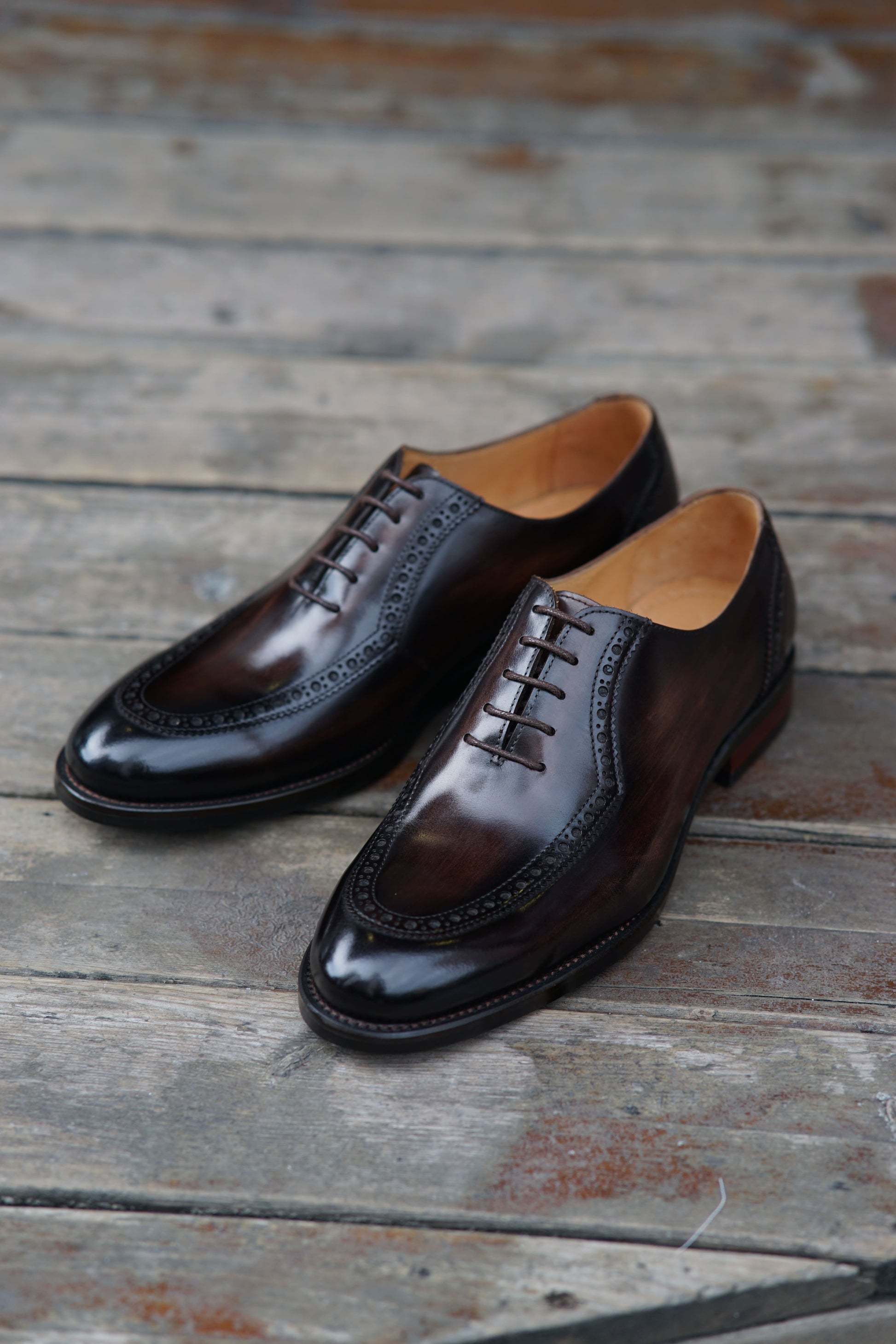 Handcrafted Brown Leather Brogue Oxford Shoes for Weddings & Business Handcrafted Brown Leather Brogue Oxford Shoes for Weddings & Business