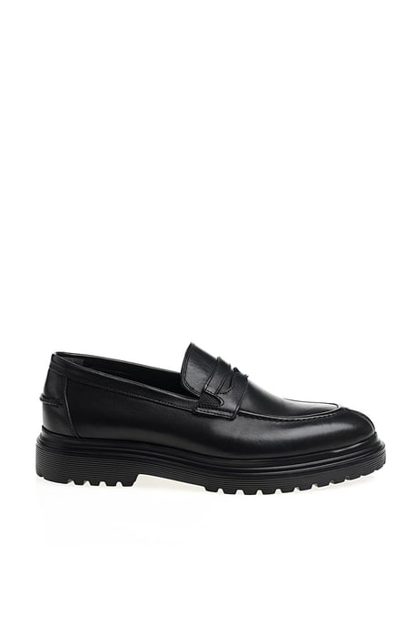 Handmade Black Chunky Leather Penny Loafer – side view, highlighting classic design, sleek black upper with subtle stitching, and a modern chunky sole.