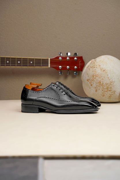 The Shadow Black Wingtip Oxford Brogues