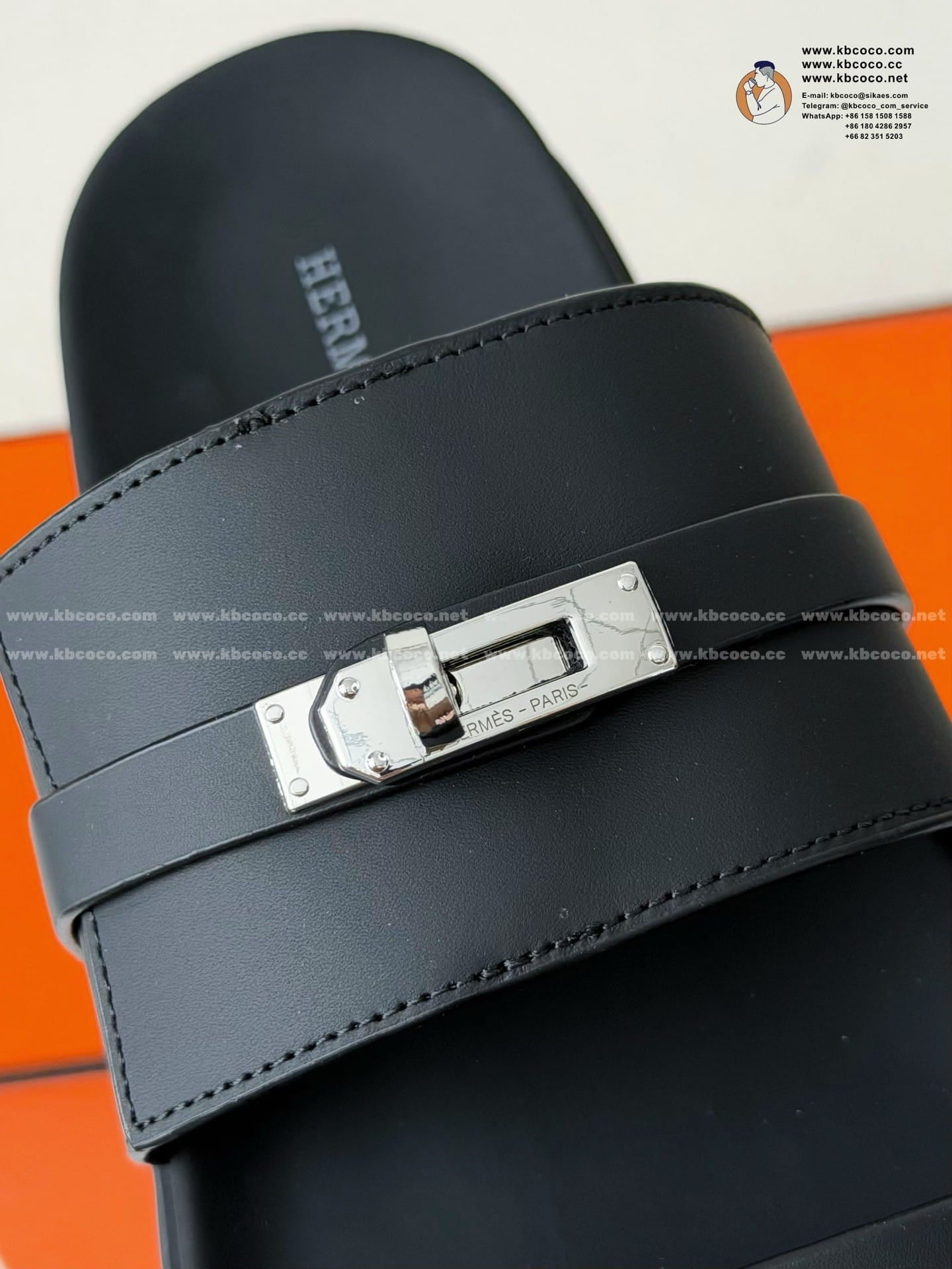 Hermès Noir Black Jackson Sandal – HolloShoe