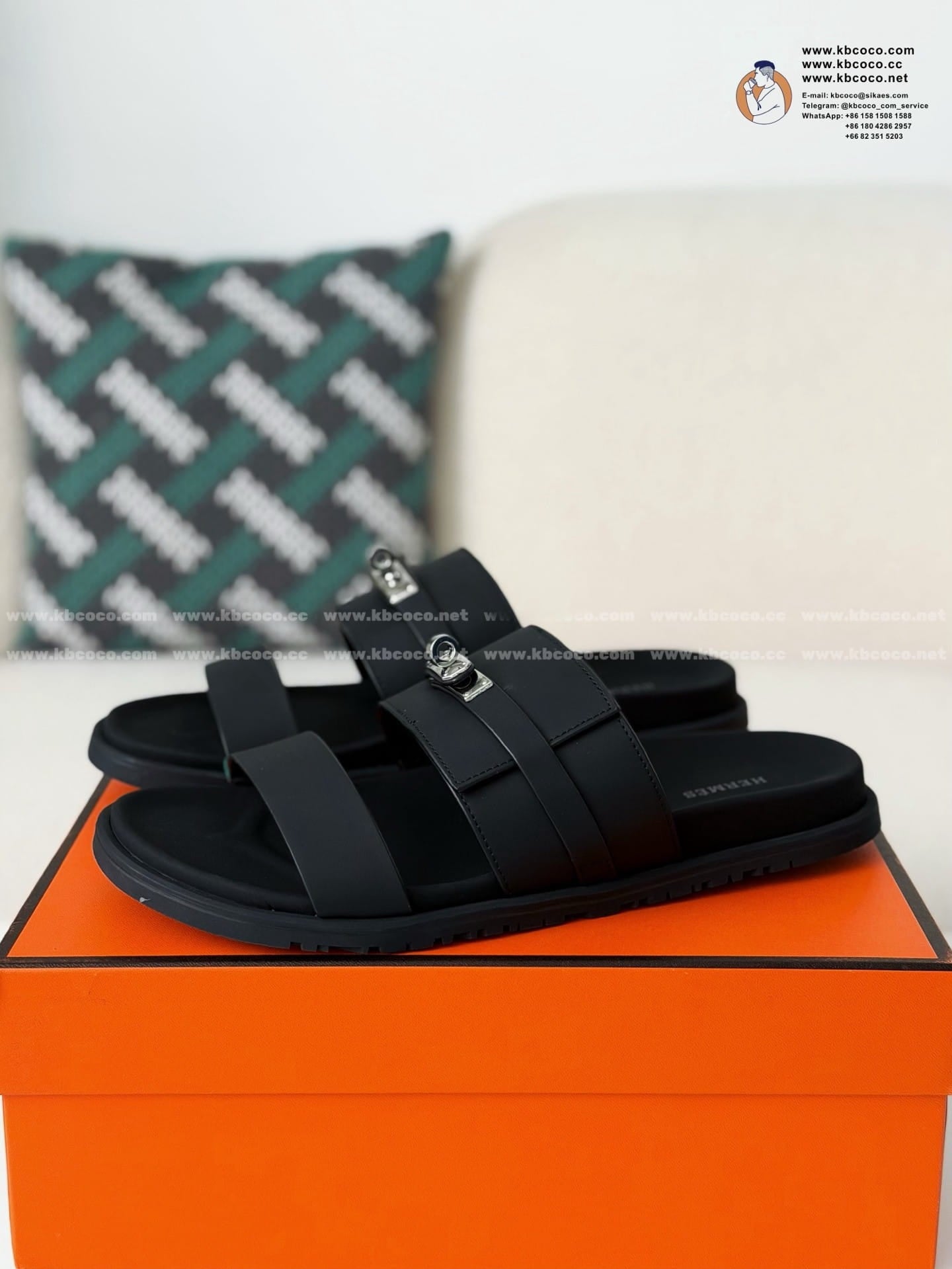 Hermès Noir Black Jackson Sandal