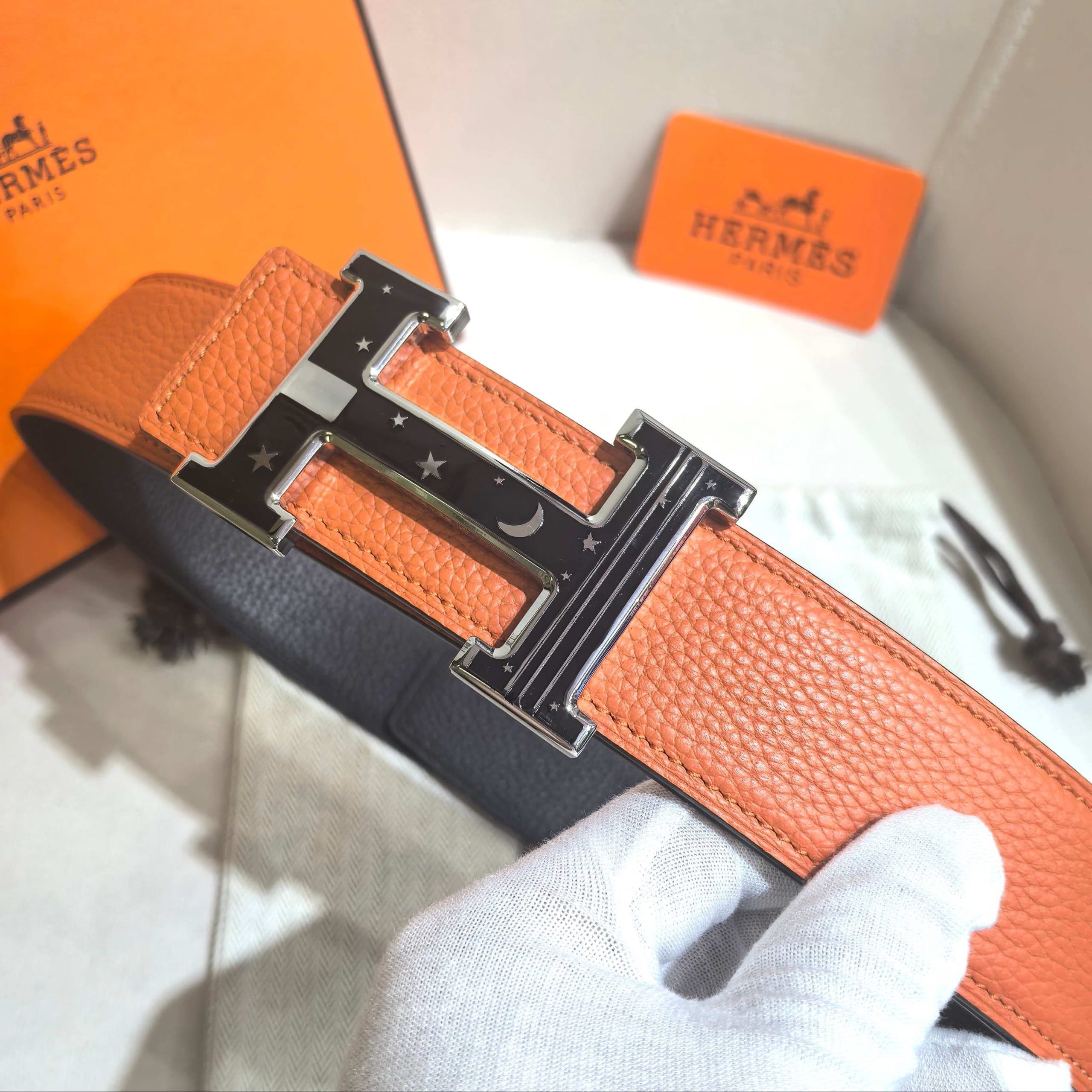 Hermès Orange Reversible Leather Strap 32 mm Belt - Silver & Black