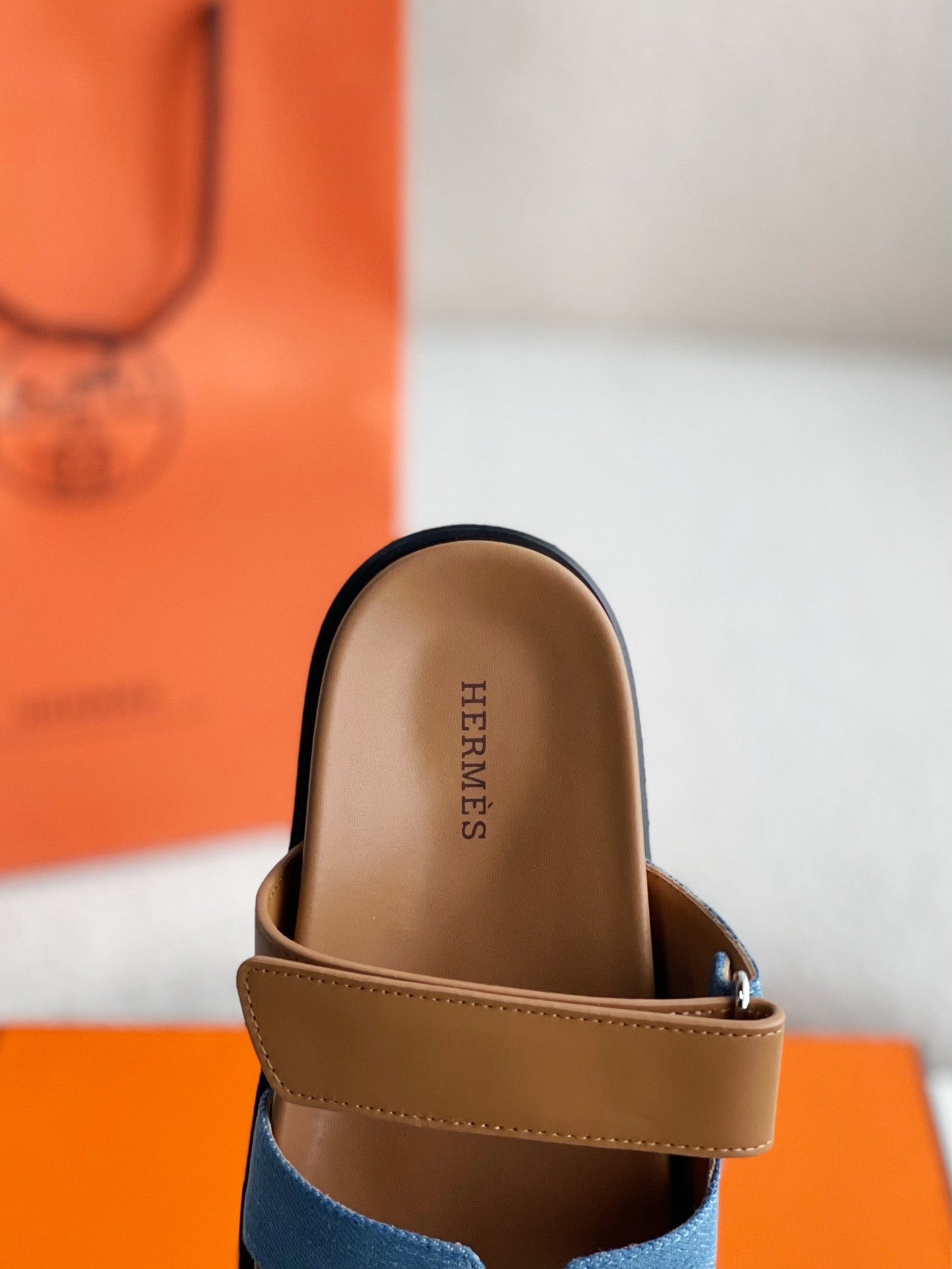 Hermès Women's Denim and Tan Leather Chypre Sandals – HolloShoe