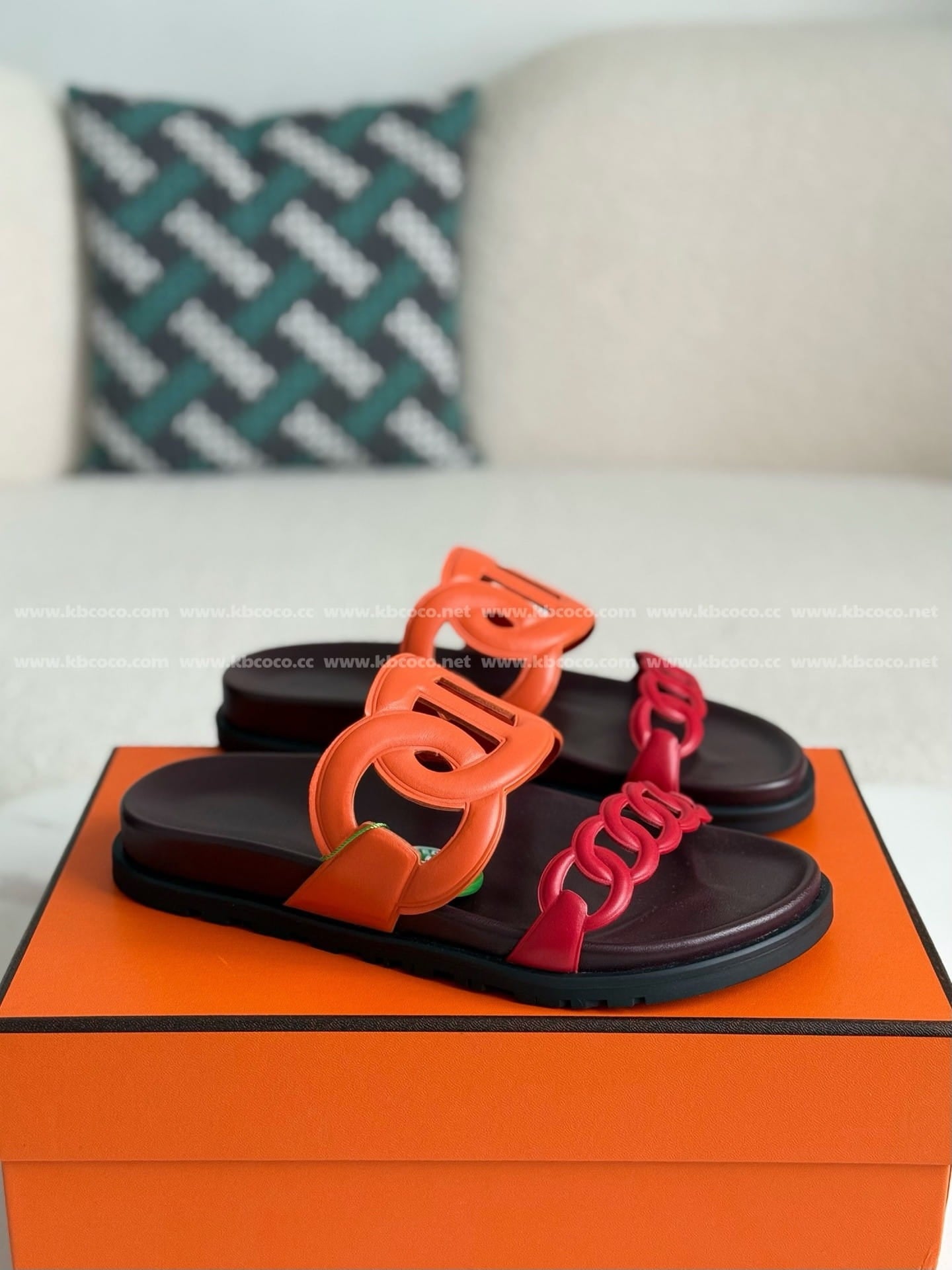Hermès Women's Extra Sandals - Orange and Pink Chaine d'Ancre Leather Slides