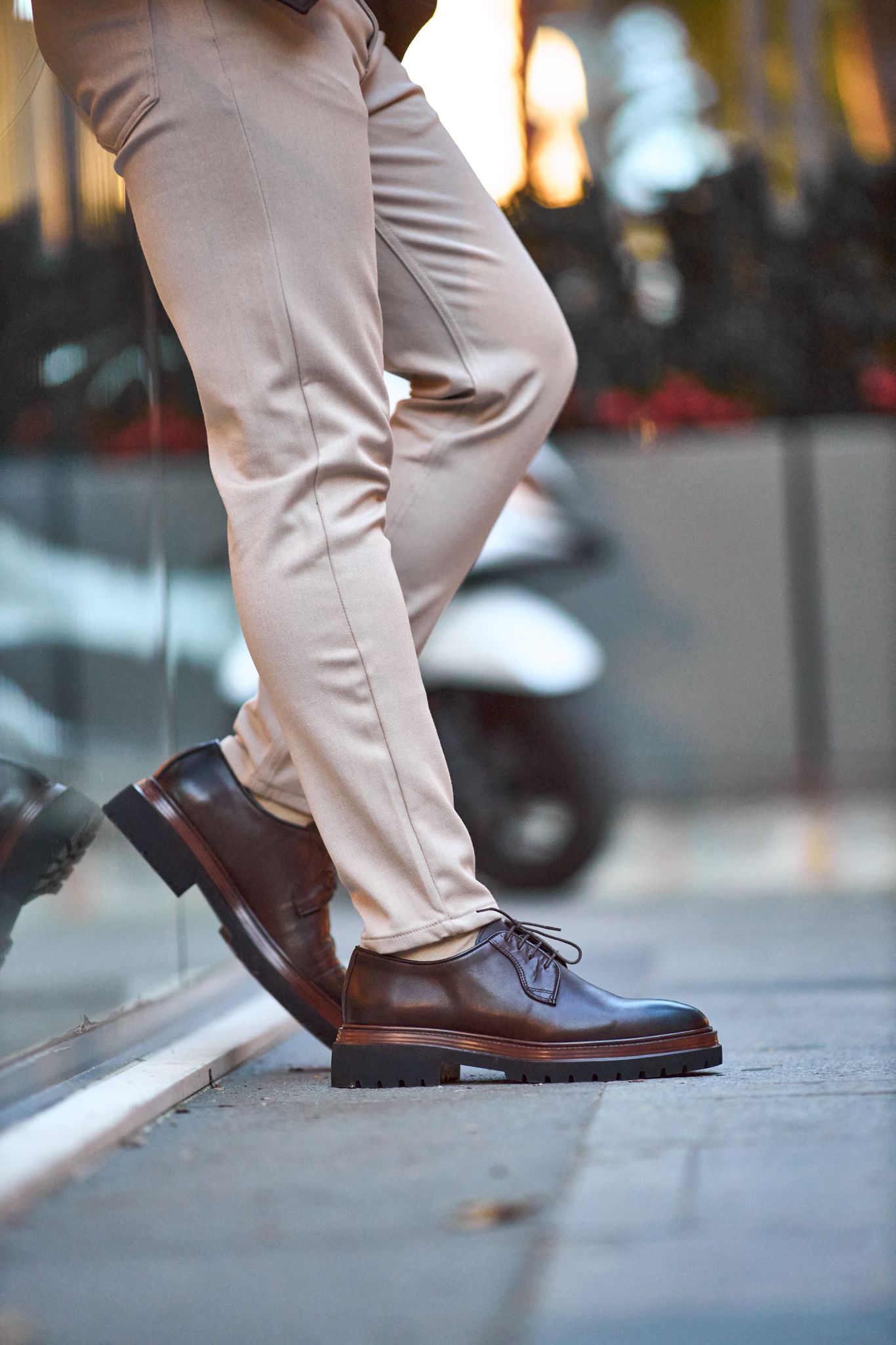 The HolloShoe Classic Brown Platform Derby Shoes | Polished Leather Lug Sole Hybrid