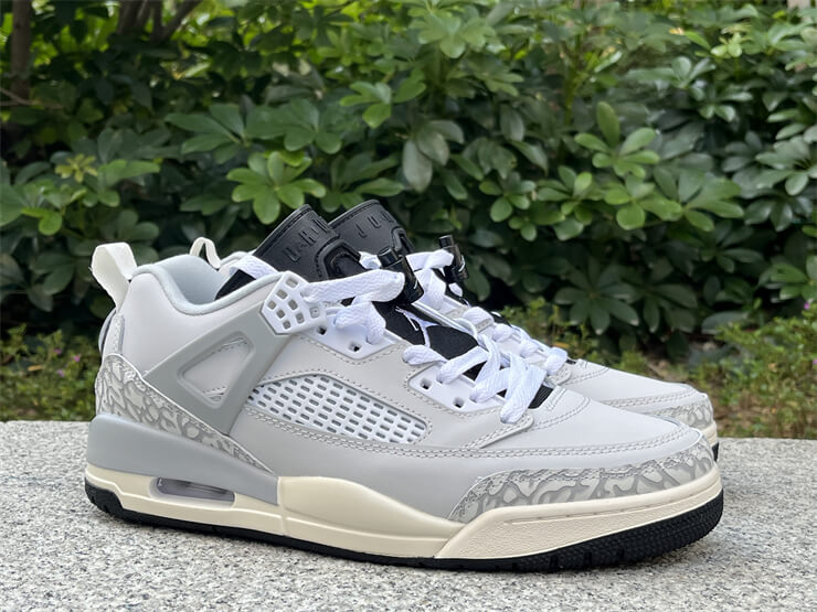 Air Jordan  Spizike Low "Photon Dust." Sneaker