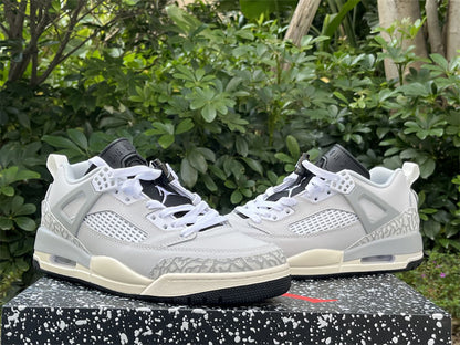 Air Jordan  Spizike Low "Photon Dust." Sneaker