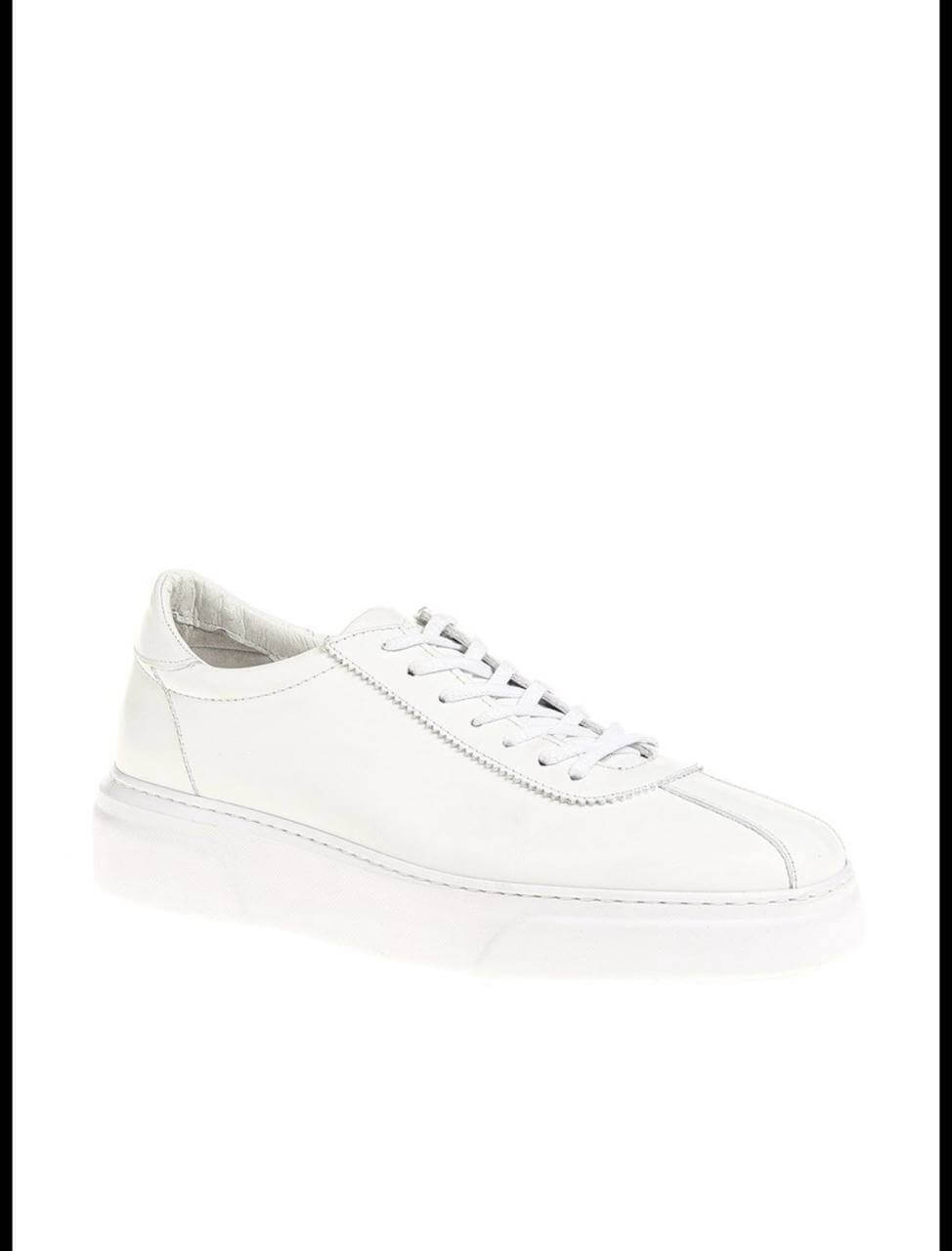 Lamar White Leather Sneaker - Timeless & Versatile Style – side view of one shoe, showcasing 100% floater leather and a sleek modern design.