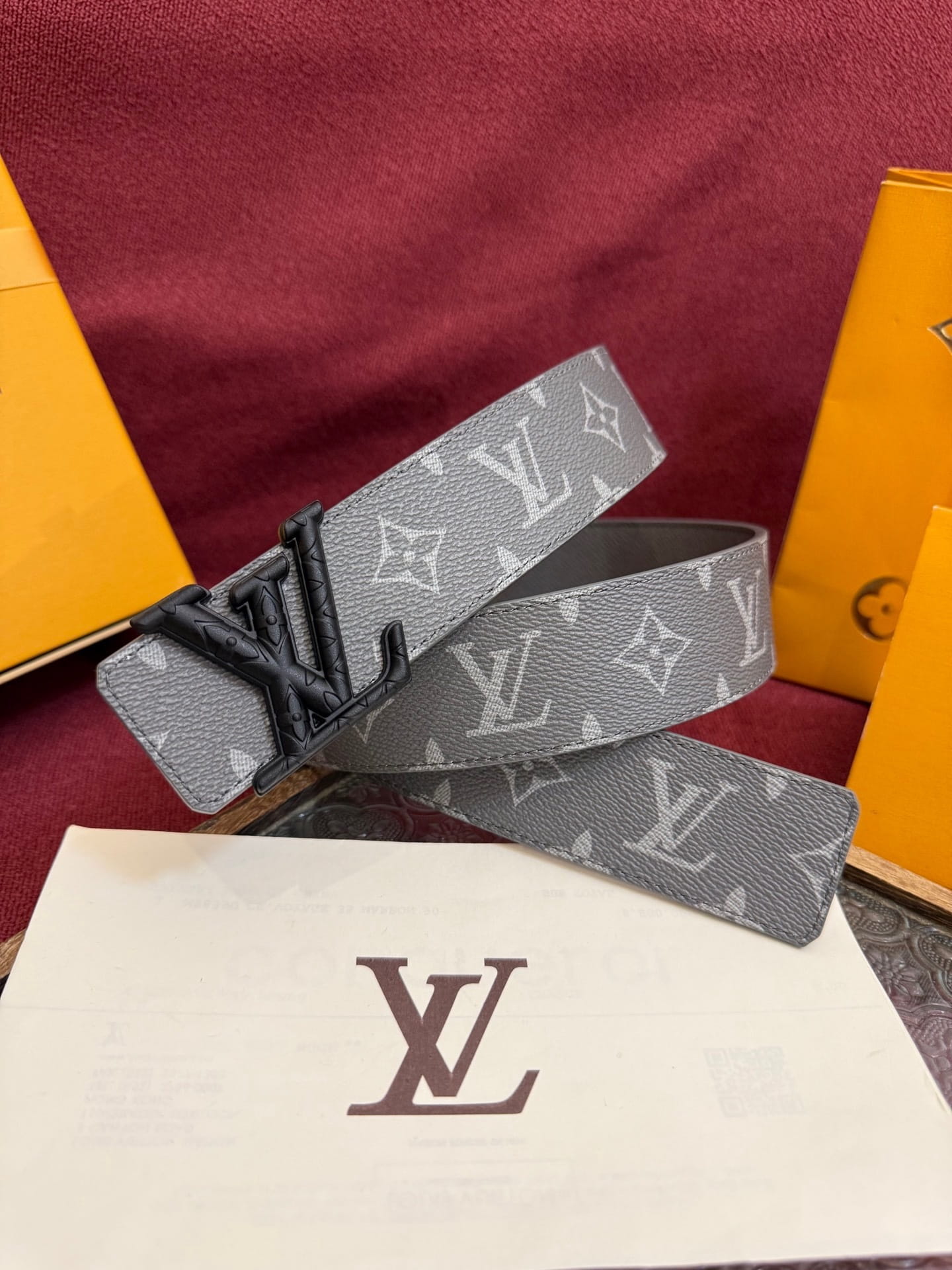 Louis Vuitton Anthracite Grey Monogram Taurillon 40mm Reversible Belt - Engraved Matte Black Buckle