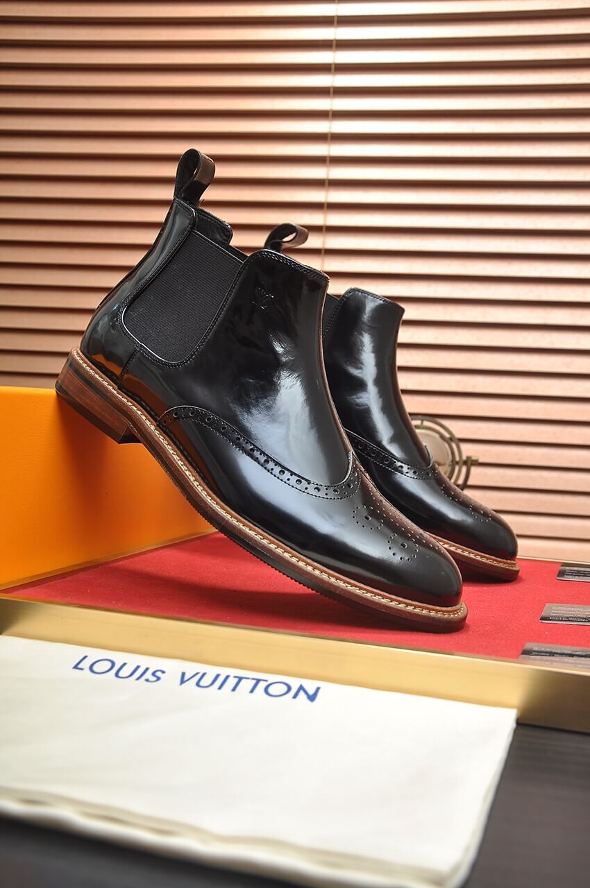 Louis Vuitton Chelsea Boot – Black Brogue Patent Leather