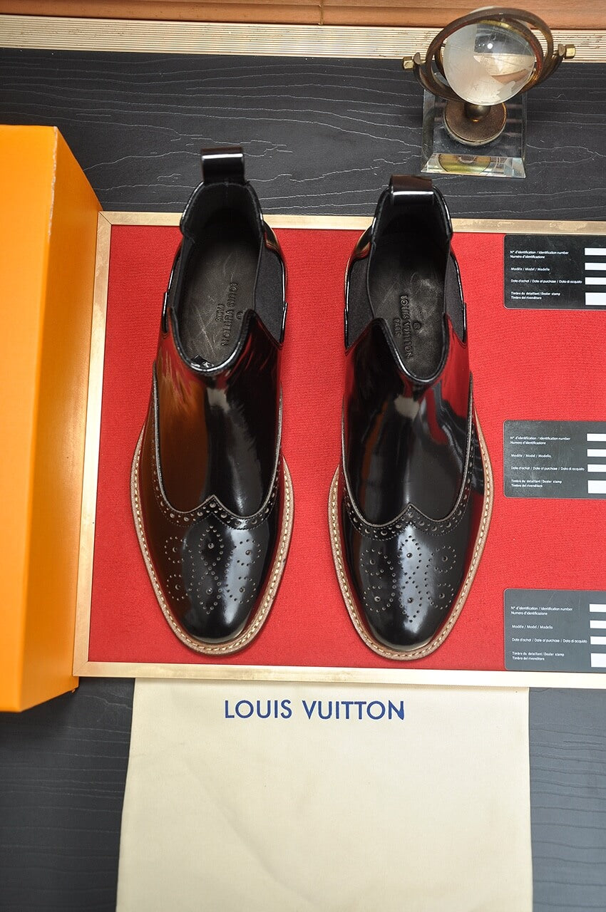 Louis Vuitton Chelsea Boot – Black Brogue Patent Leather