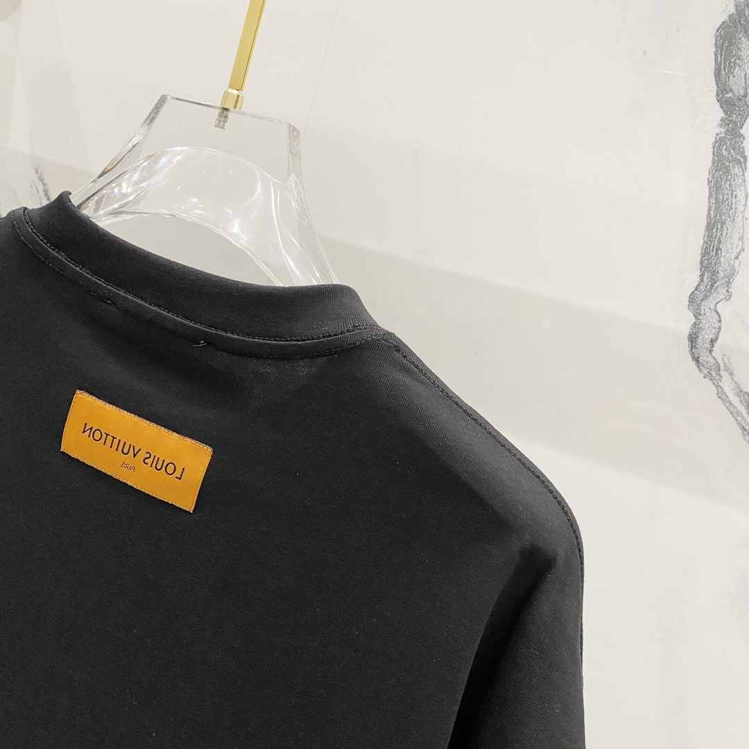 Louis Vuitton Embossed Signature T-Shirt – Black