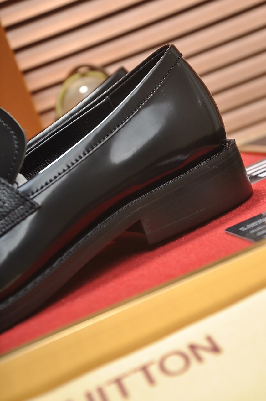 Louis Vuitton Hockenheim Loafer – Black Glazed Calf Leather & Monogram Eclipse